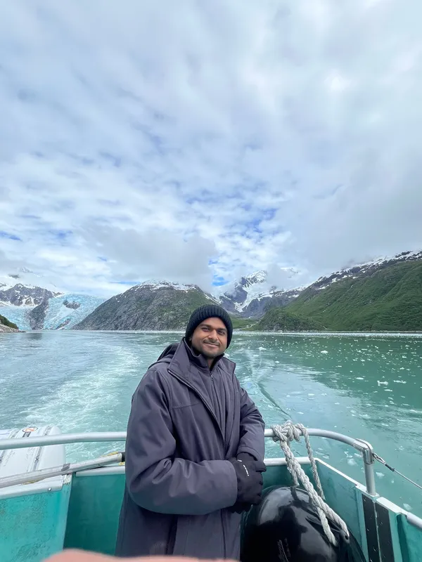 A boat ride by the glacier